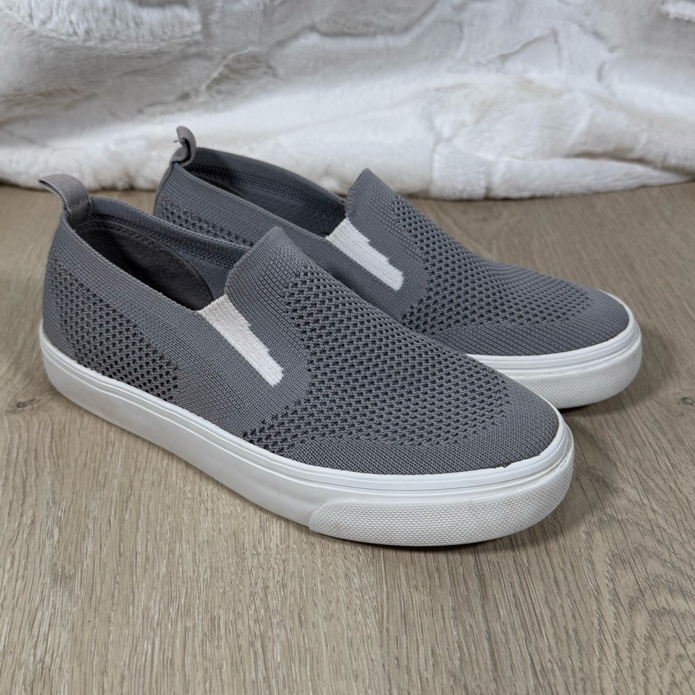 Old Navy Grey Knit Canvas Slip-on Sneaker